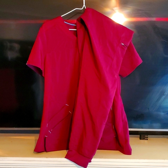 Maroon Scrubstar Scrubs - Picture 2 of 4